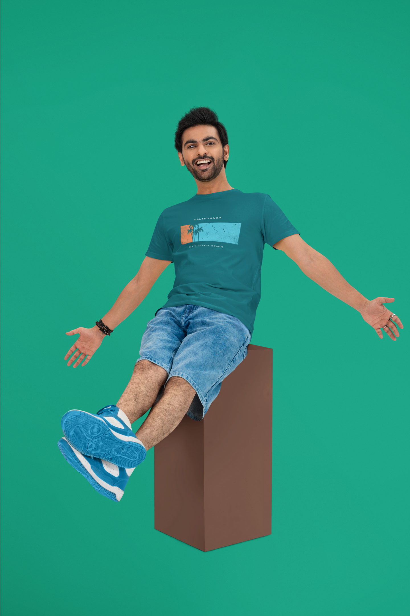 California - Unisex Oversized Classic T-Shirt